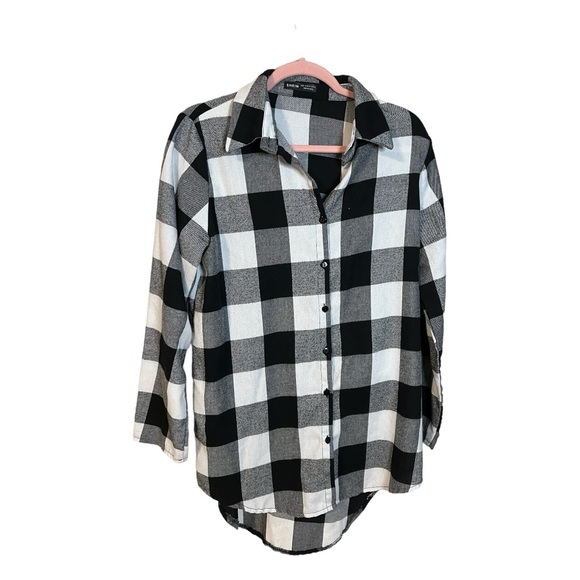 SHEIN Tops - A Checkered button down shirt in size large